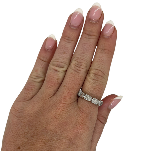 Diamond Baguette Illusion Ring