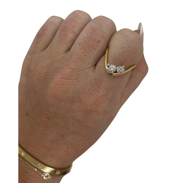 Lab-Grown Crowned Contour Ring