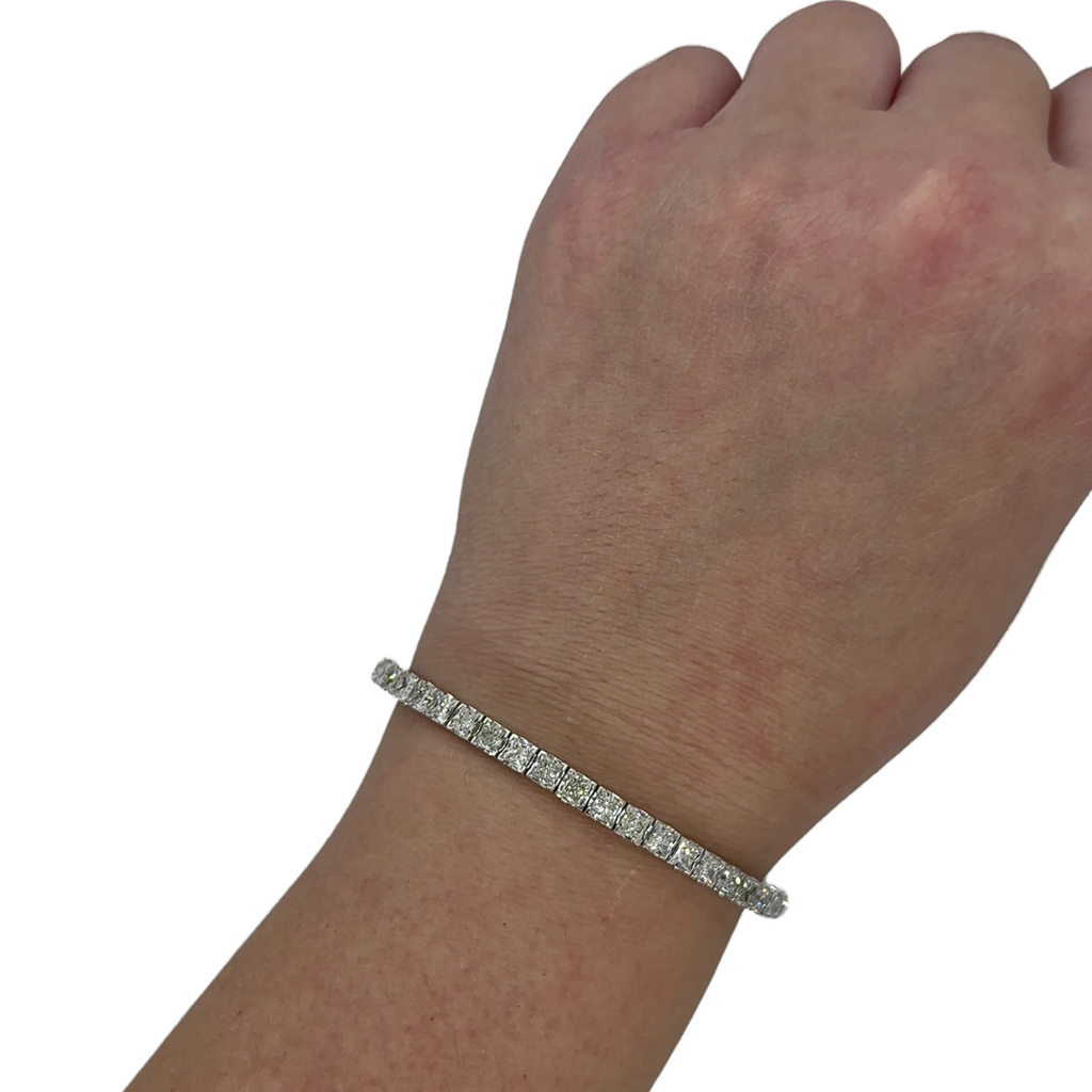 Lab-Grown Princess Cut Stretch Tennis Bracelet