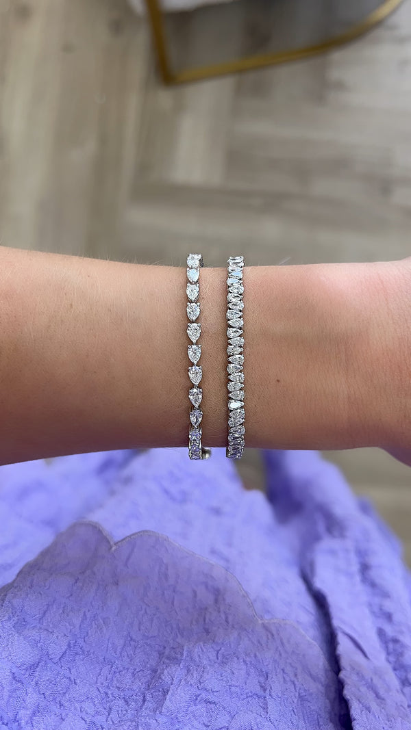 East/West Pear Shape Lab-Grown Diamond Tennis Bracelet