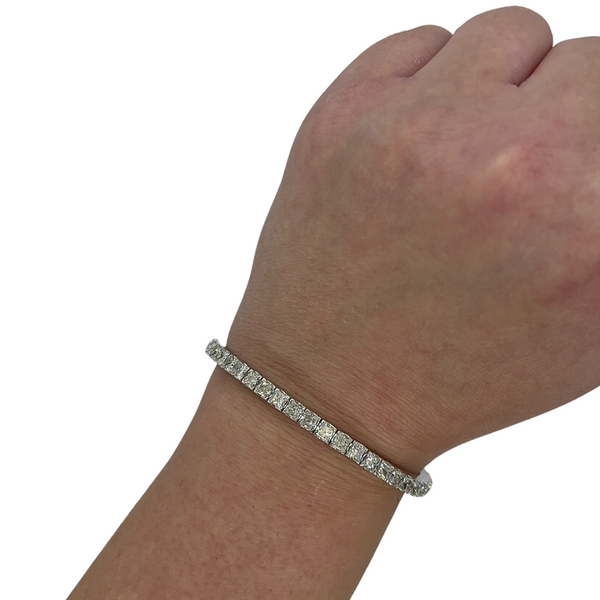 Lab-Grown Princess Cut Stretch Tennis Bracelet