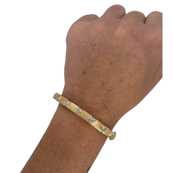 Lab-Grown Brushed Gold Heart Bangle