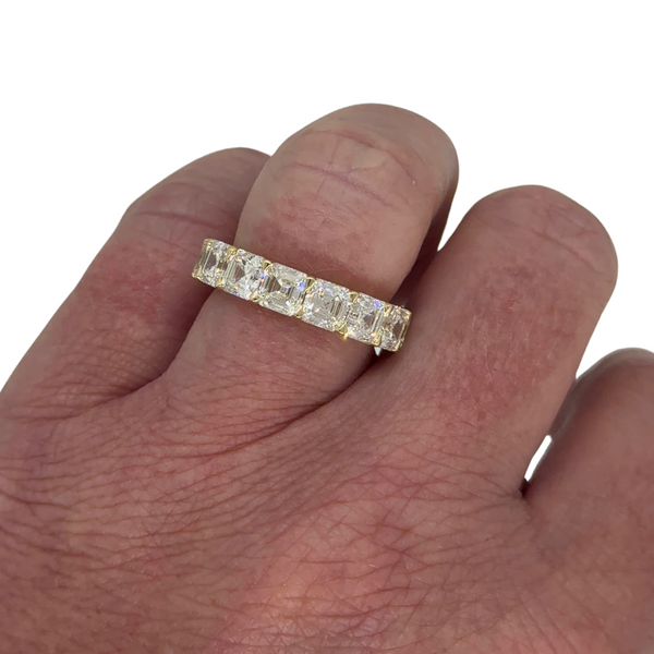 Lab-Grown Asscher Cut Eternity Band