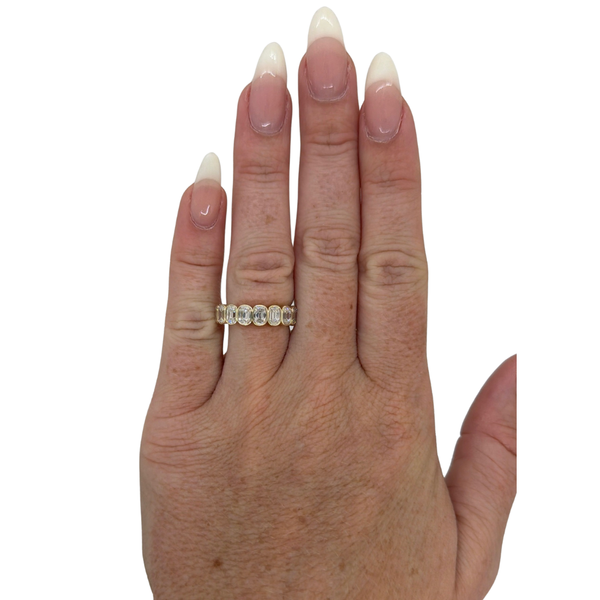 Lab-Grown Bezel Antique Elongated Cushion Band