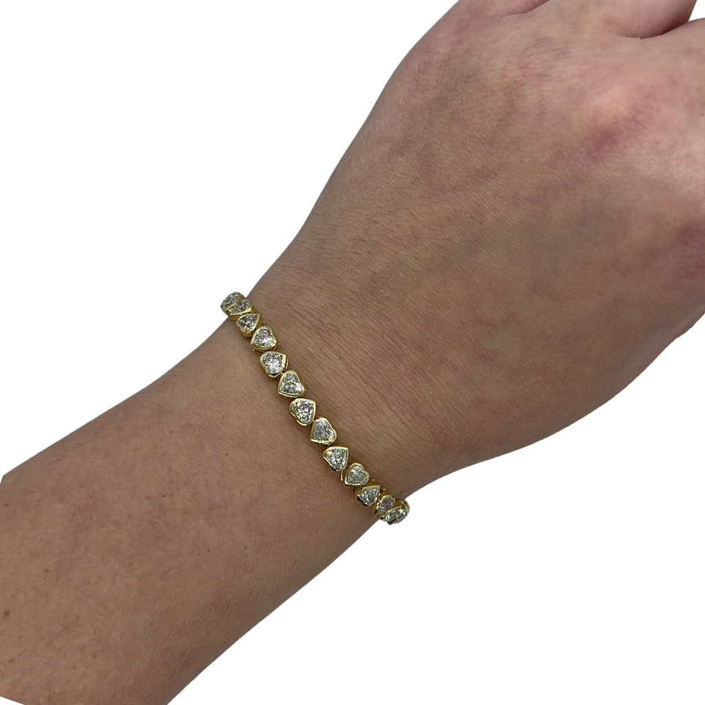 Lab-Grown N/S Bezel Heart Tennis Bracelet