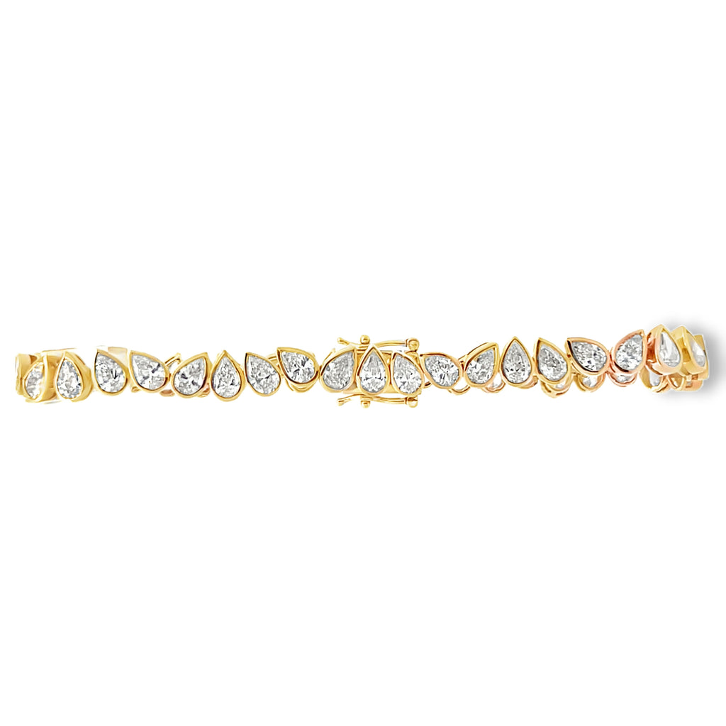 Lab-Grown Offset Bezel Pear Tennis Bracelet