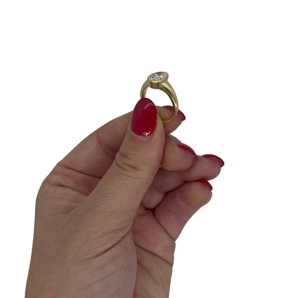 Lab-Grown Bezel Oval Pinky Ring