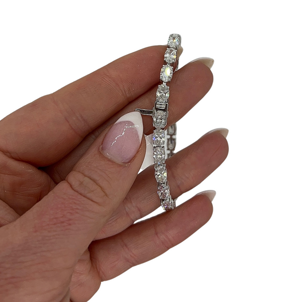 Lab-Grown E/W Oval Tennis Bracelet
