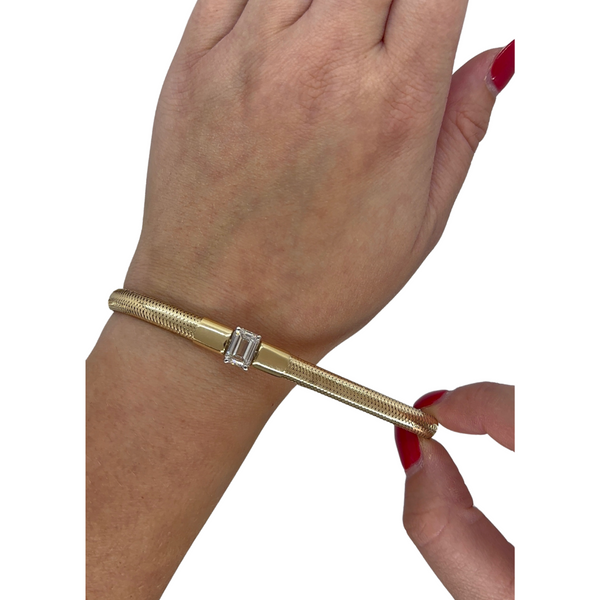 Lab-Grown Solitaire Emerald Stretch Bracelet