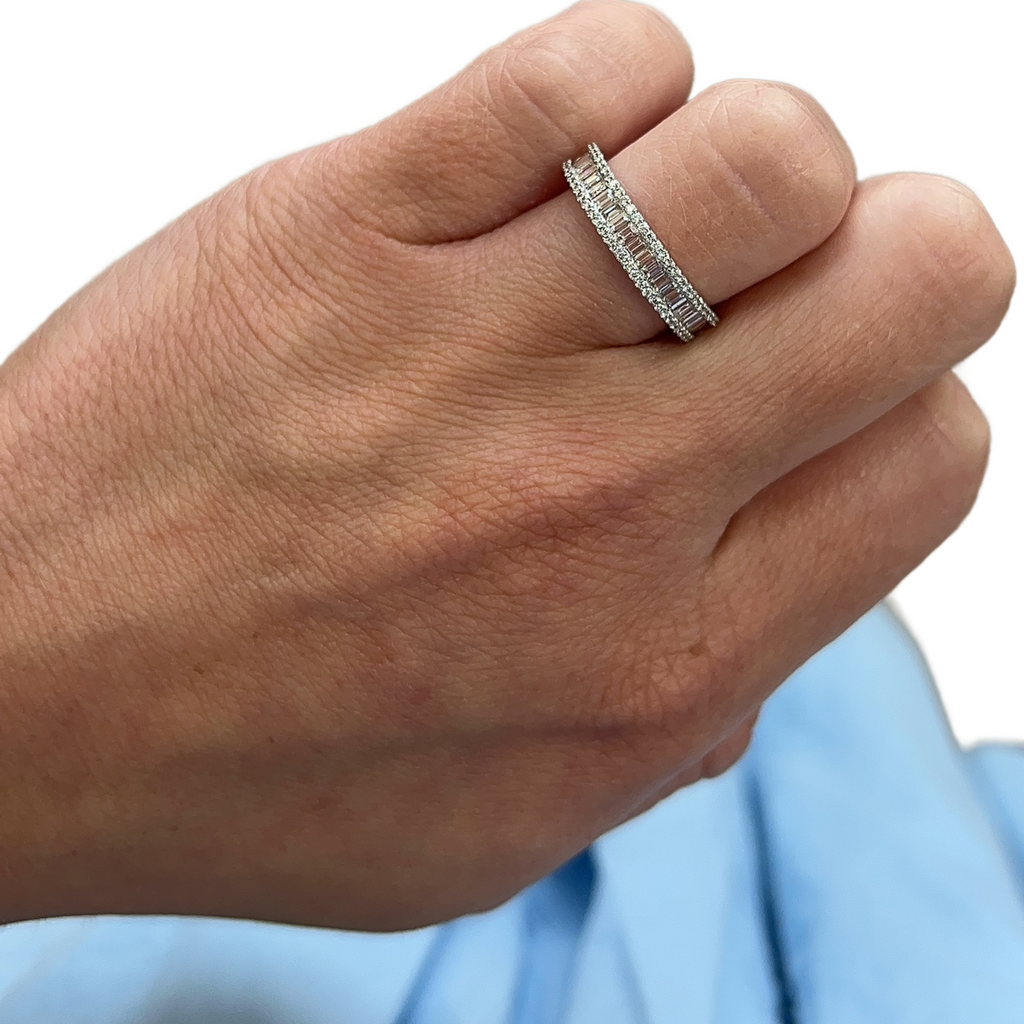Mini Diamond "Cosmopolitan" Band