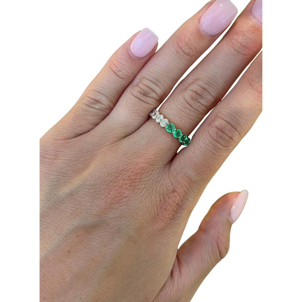 Lab-Grown Oval Diamond & Round Emerald Dirty Martini Band