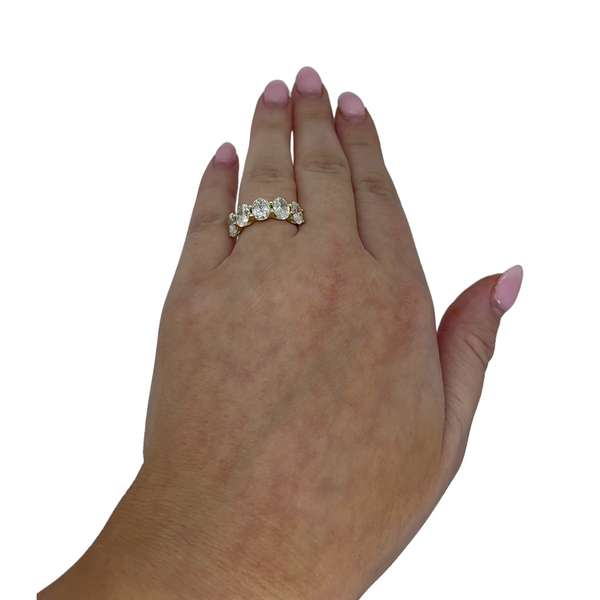 Jumbo 5 Stone Oval Band
