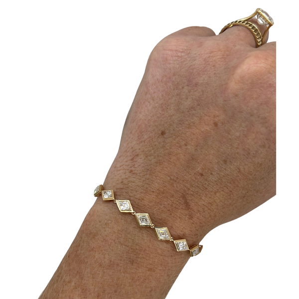 Lab-Grown Bezel Hexagon Tennis Bracelet
