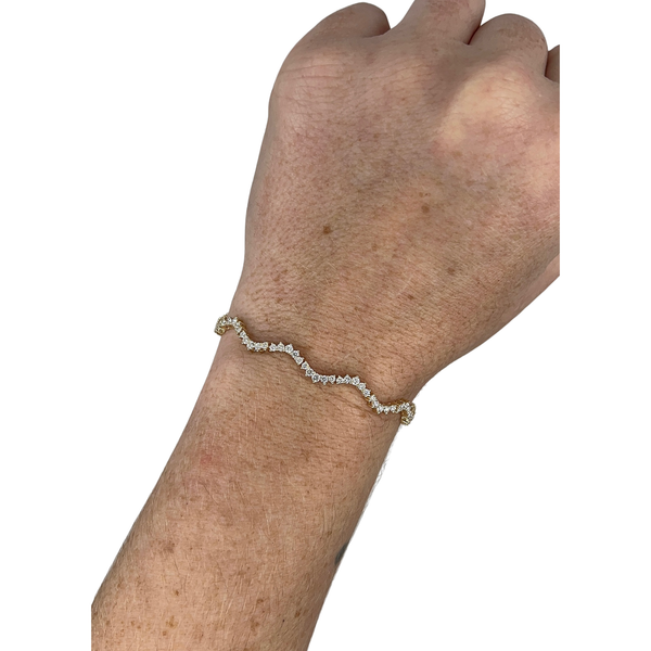 Wavy Diamond Tennis Bracelet