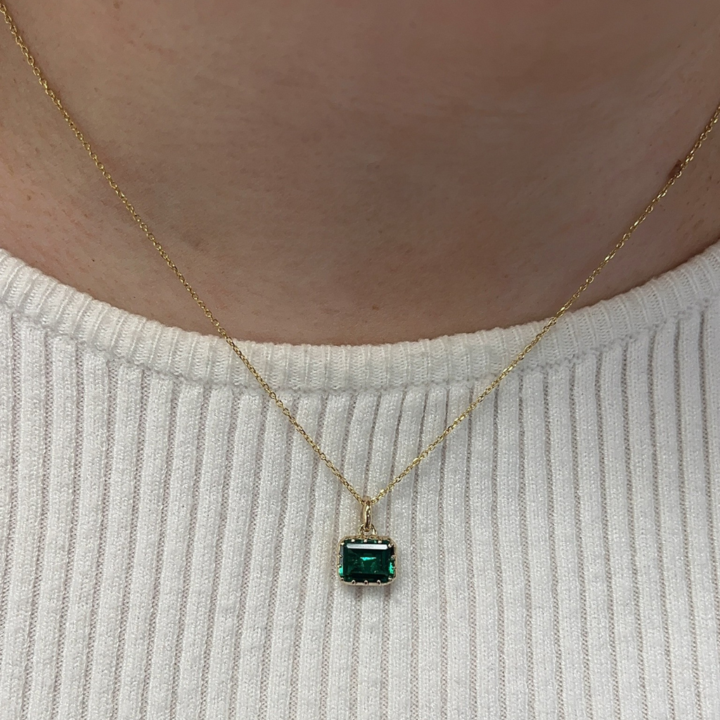 Lab-Grown E/W Edwardian Emerald Pendant Necklace