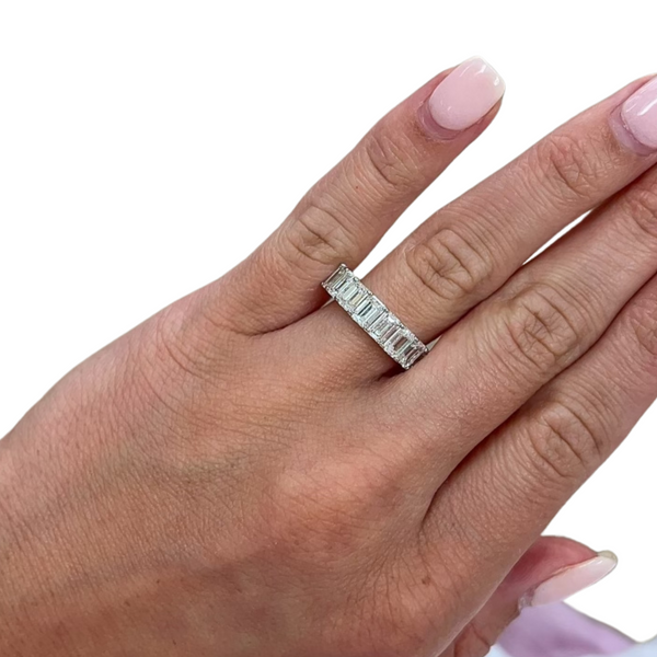 Lab-Grown 9 Stone Emerald Cut Diamond Band