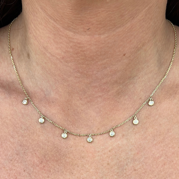 Bezel Round Diamond Dangle Necklace