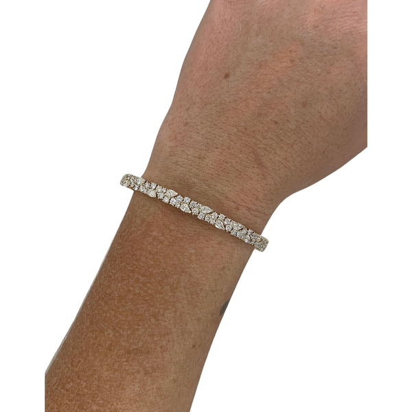 Lab-Grown Pear & Round Cluster Bangle