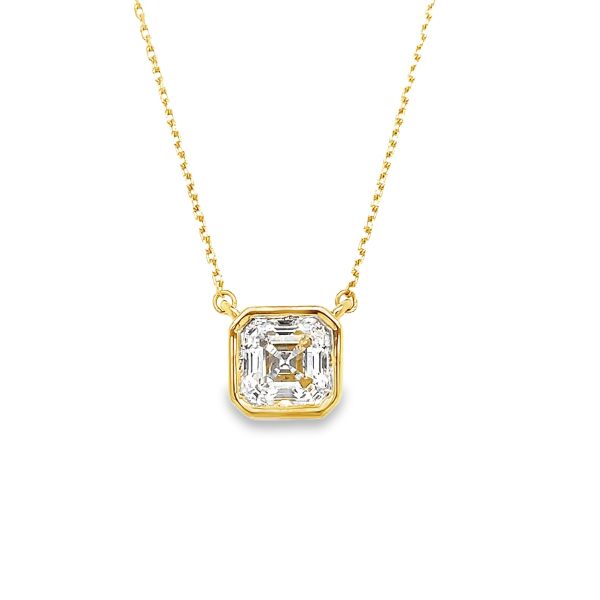 Lab-Grown Bezel Asscher Pendant