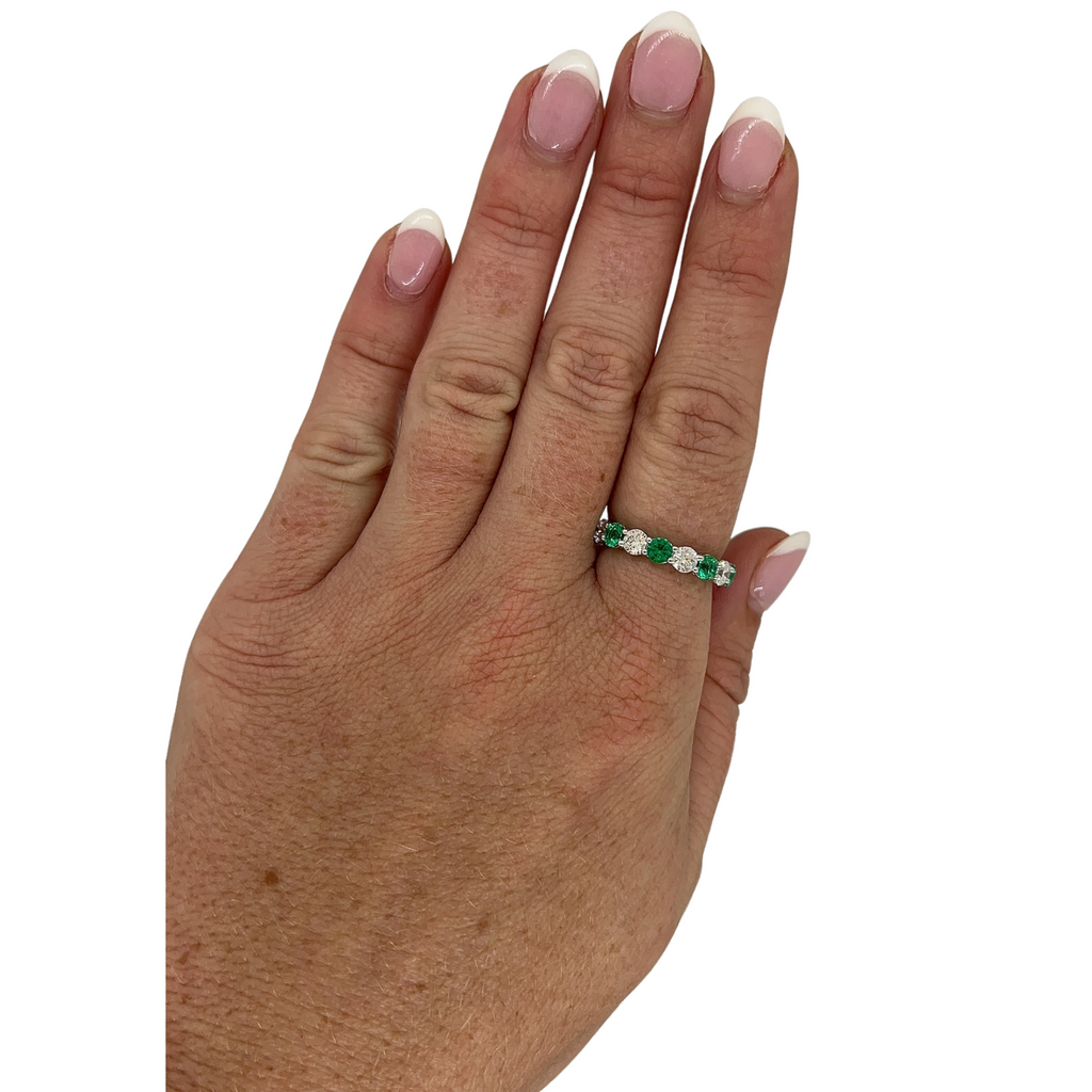 Alternating Round Lab-Grown Diamond & Emerald Band