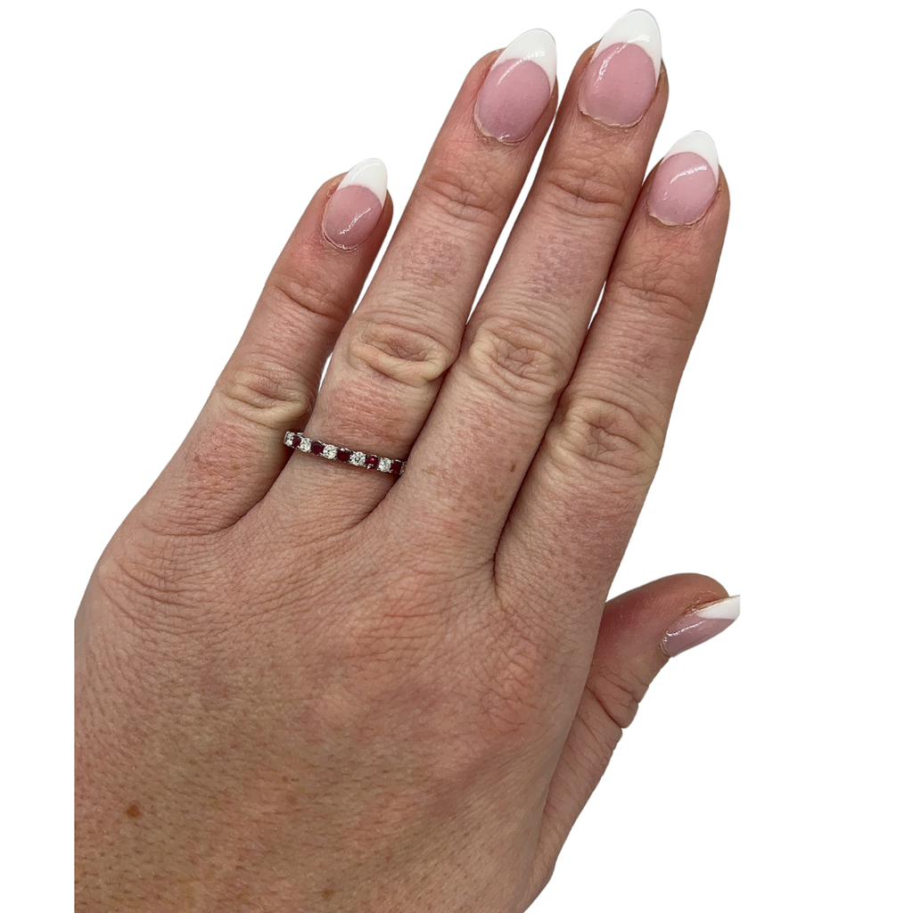 Diamond & Ruby Alternating Band