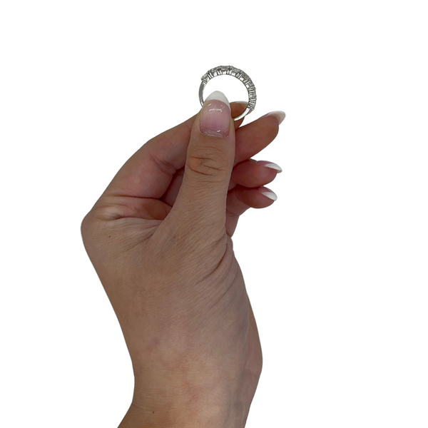 Lab-Grown E/W Radiant Band