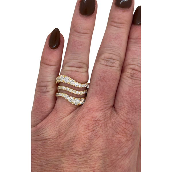 Lab-Grown Triple Row Graduated Wavy Diamond Ring