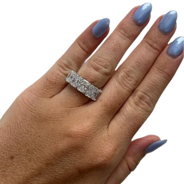 Lab-Grown 5-Stone Radiant Band