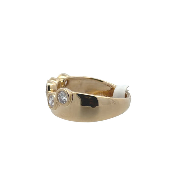 Bezel Diamond Scalloped Cigar Band