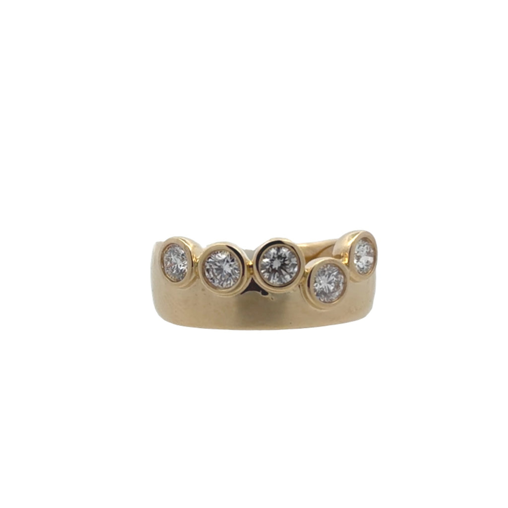 Bezel Diamond Scalloped Cigar Band