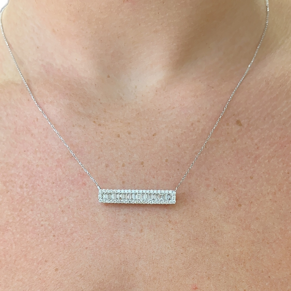 Cosmopolitan Bar Necklace