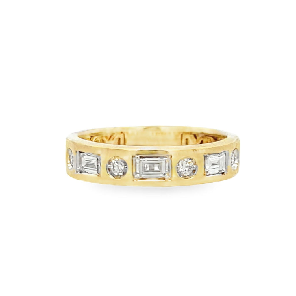 Gypsy Set Round & Baguette Diamond Band