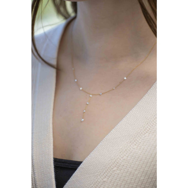 Floating Diamond Line Necklace